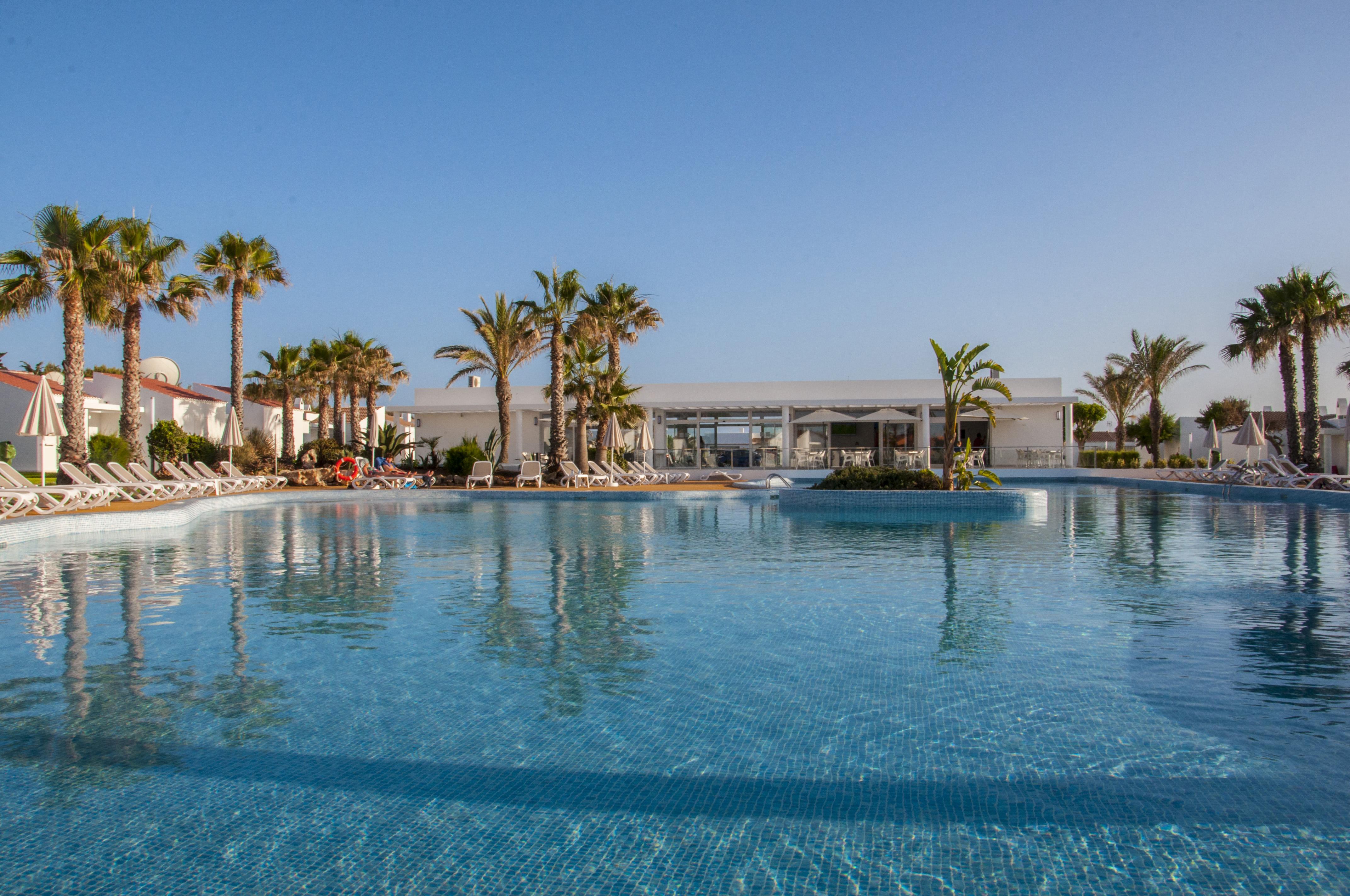 Sagitario Menorca Mar Adults Only Aparthotel Cala'N Bosch  Exterior photo