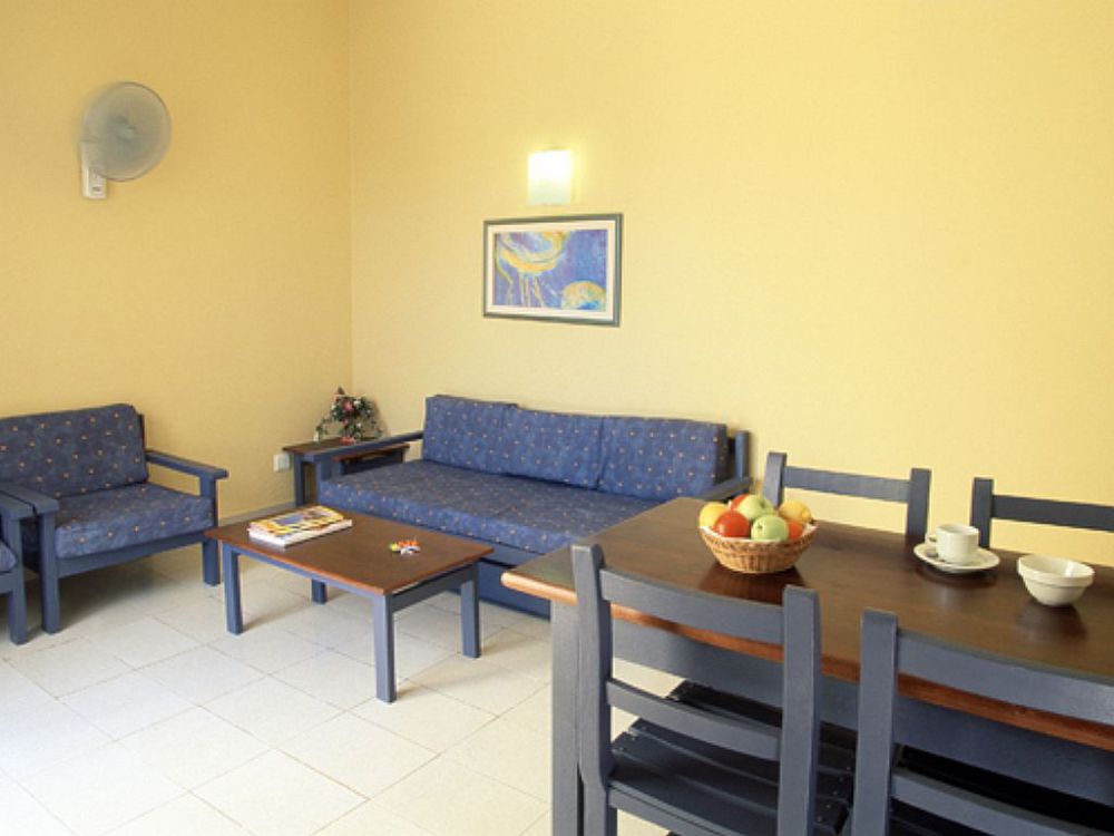 Sagitario Menorca Mar Adults Only Aparthotel Cala'N Bosch  Exterior photo